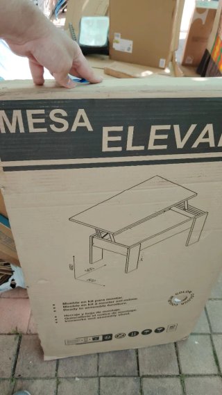 Mesa de centro elevable con almacenaje