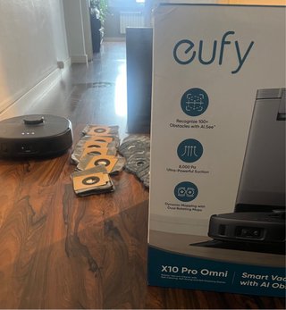 Robot Aspirador eufy X10 Pro Omni