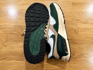Nike Air Max SYSTM Beige/Verde