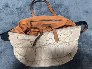 Bolso Tote Puffer Beige Pedro del Hierro