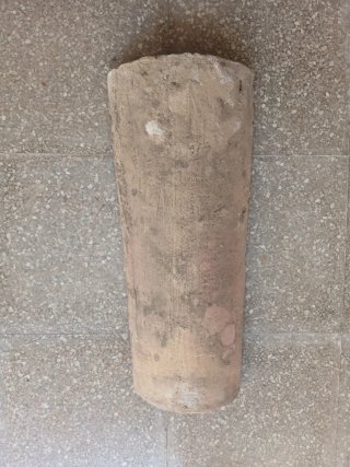 5 Tejas antiguas de barro