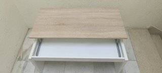 Mesa elevable madera y blanco