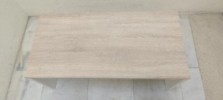 Mesa elevable madera y blanco