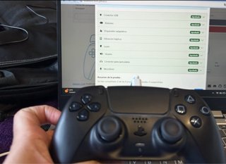 Mando PS5 Negro, joystick Magnéticos  y caja.