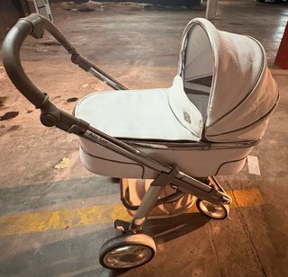 Trio Bebecar Cochecito + Silla Coche + Capazo