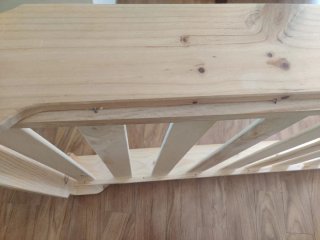 Letto singolo in legno di pino 90x200