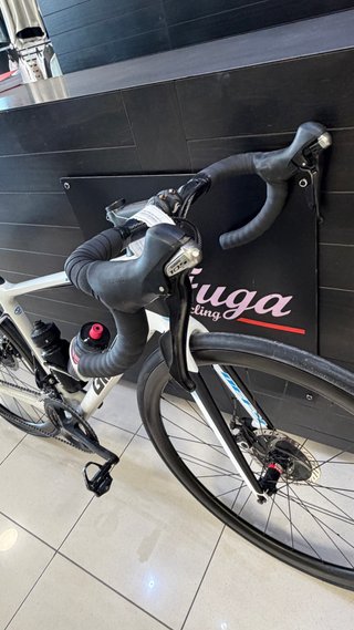 Bicicleta Carretera Giant Carbono