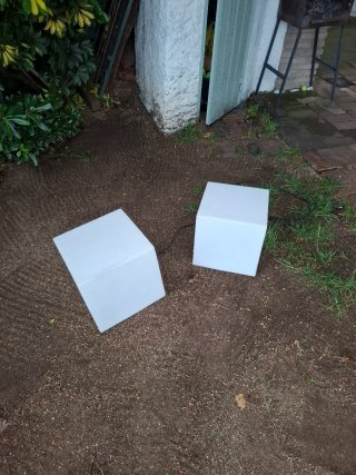 2 Lámparas Cubo Exterior Newgarden