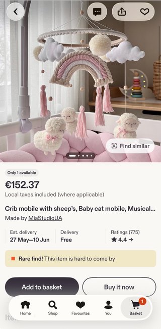 Móvil infantil artesanal ovejitas y nubes