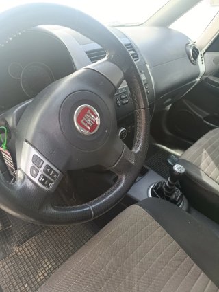 FIAT Sedici 2010