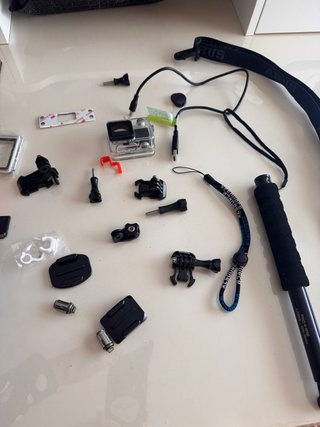 Pack GoPro Hero 3 + Accesorios Oficiales