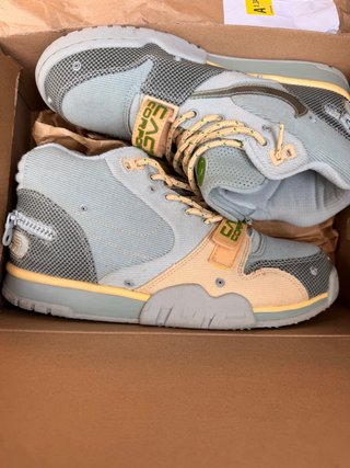 Nike Travis Scott Beige/Azul