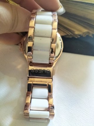 Reloj Guess oro rosa y Blanco con Cristales