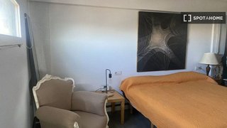 Piso en alquiler en Trinitat en Valencia