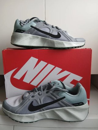 Scarpe Nike Uomo Grigie e Bianche Taglia 45