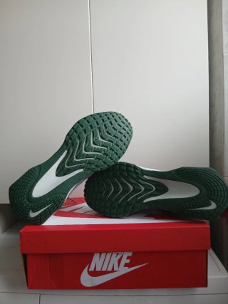Scarpe Nike Uomo Grigie e Bianche Taglia 45