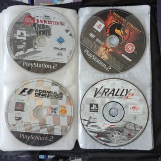 Pack PS2 Slim: 2 Consolas, 3 Mandos, Buzz
