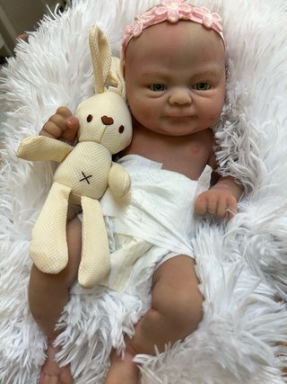 Bebé Reborn Silicona Niña 40cm 1.6kg