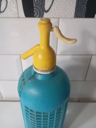 Sifón azul y amarillo vintage