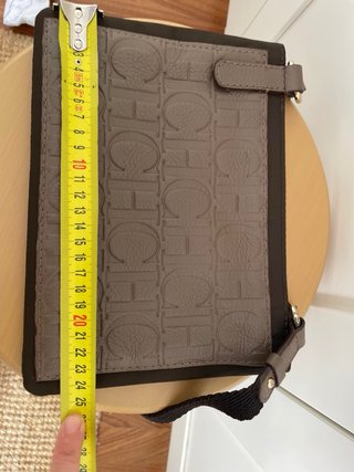 Bandolera CH Marrón y Negra