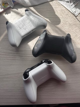 Xbox One con mandos