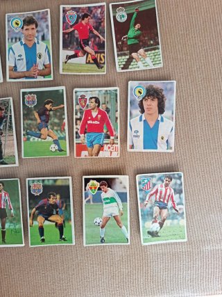 Lote 24 cromos fútbol vintage