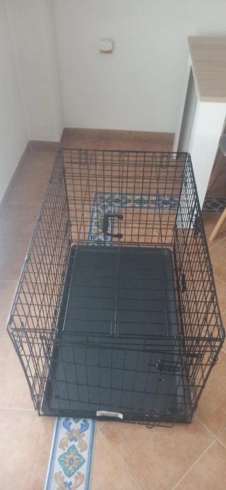 Jaula para perro negra