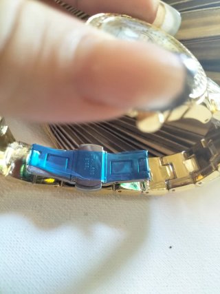 Reloj Guess Dorado Mujer watterprof