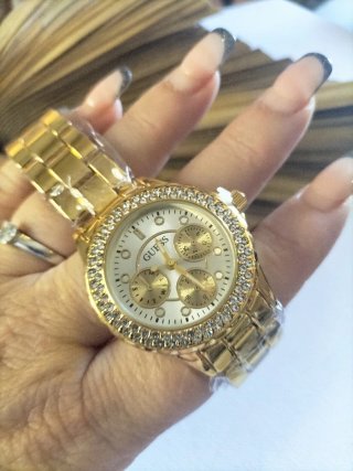 Reloj Guess Dorado Mujer watterprof