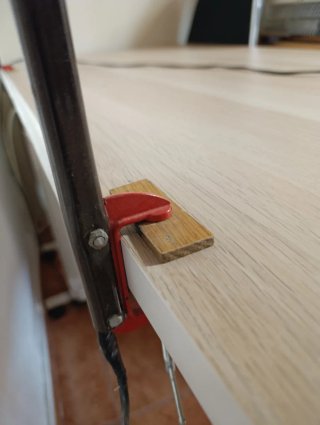Pantalla de proyección con soporte