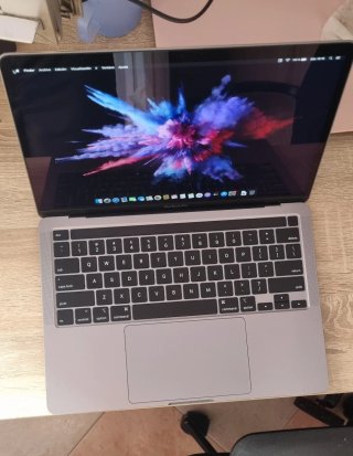 MacBook Pro 13 i7 2020