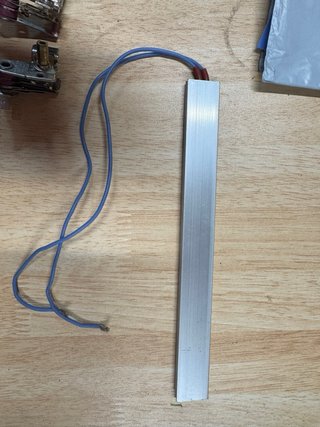4 Termostatos, Resistencia y Placa Térmica