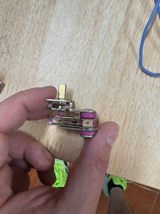 4 Termostatos, Resistencia y Placa Térmica