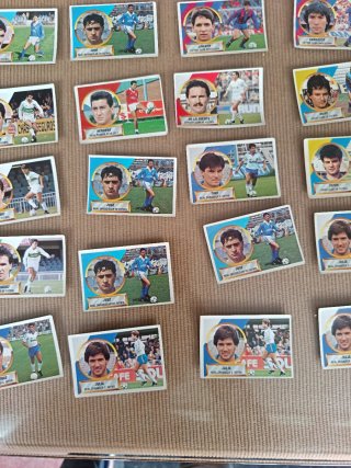 28 cromos fútbol 88/89