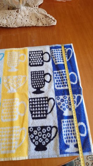 Straccio da cucina con design di tazze