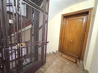 Piso en alquiler en Almagro en Madrid