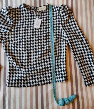 Conjunto Coosy cuerpo y falda estampado