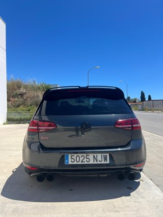 Volkswagen Golf GTI Performance 230 cv - 110.000km