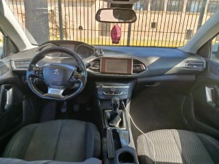 Peugeot 308 2015