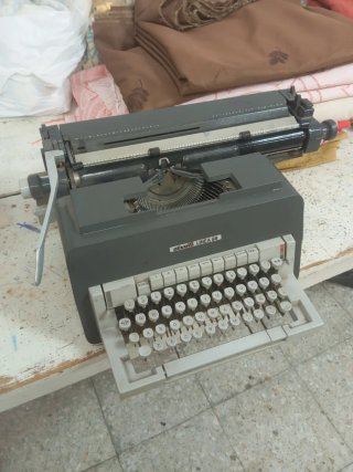 Olivetti Linea 98 Máquina de Escribir Antigua