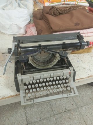 Olivetti Linea 98 Máquina de Escribir Antigua