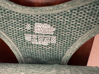 Conjunto deportivo verde S