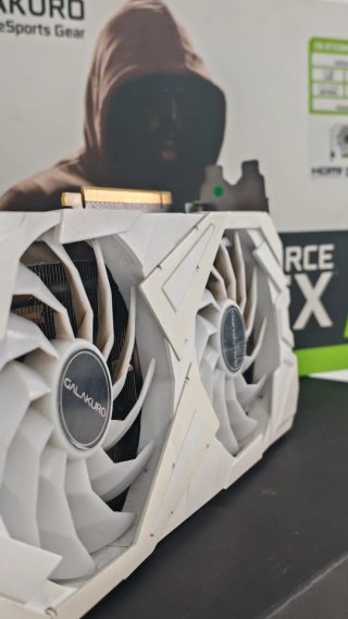 Tarjeta Gráfica Galakuro RTX 3060 12GBWhite Editio