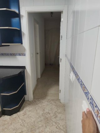 Puertas blancas lacadas con cristal incorporado
