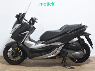 HONDA FORZA 300