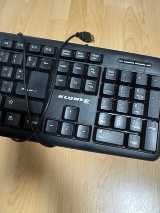 Teclado Kloner Negro USB