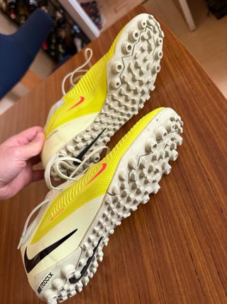 Nike Phantom 6 Low Pro TF - Talla 43 (solo 4 usos)