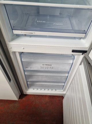Frigorífico Bosch 2m