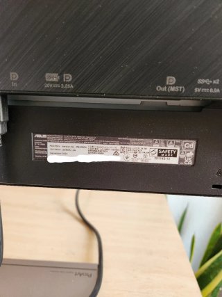 Monitor ASUS ProArt PA278CV 27” QHD como nuevo