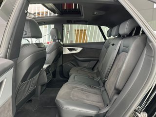 Audi Q8 50 TDI 210kW Black Line Plus quattro tip